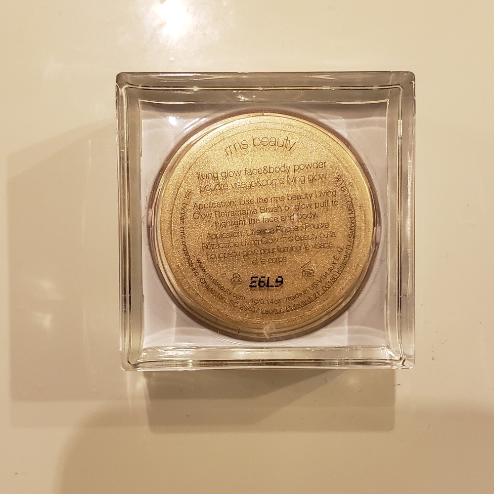 RMS Beauty Living Glow Powder